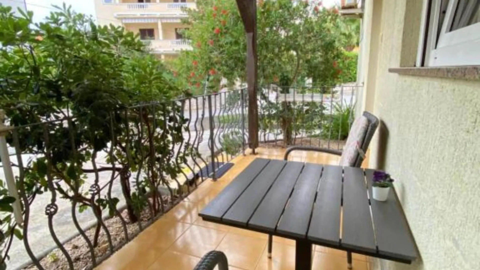 Apartments Lara Rab - Studio Apartment With Balcony Rab Town